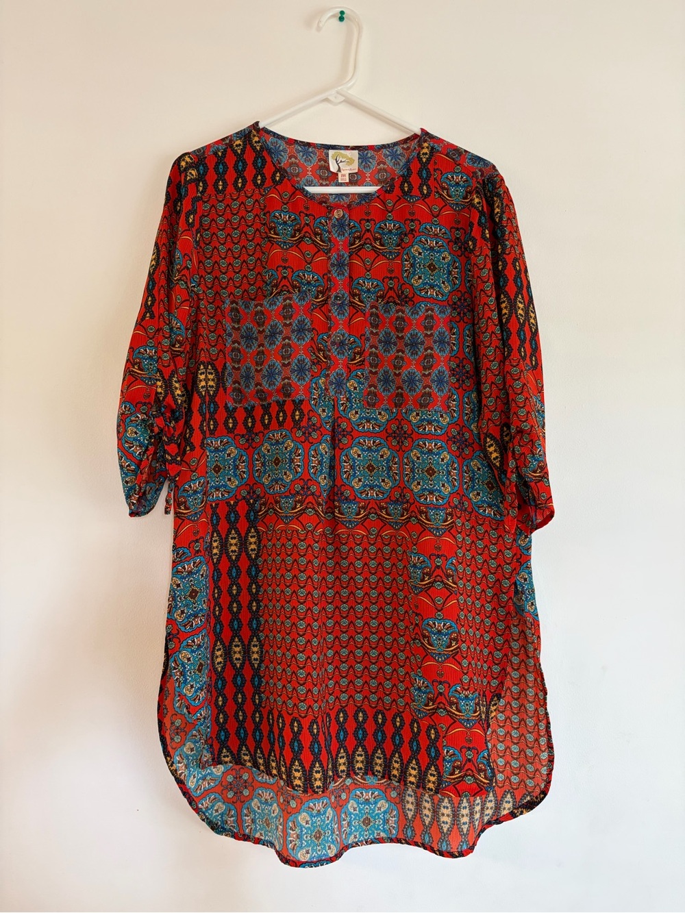 Fig and Flower Boho Paisley Shift Dress
Size M Multicolor